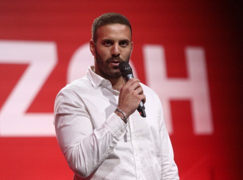 Νίκος Παππάς: Η μήνυση που κατέθεσε ο δημοσιογράφος Νίκος Γιαννόπουλος για τον ξυλοδαρμό – «Σε χτύπησα γιατί κοίτα πώς είσαι»