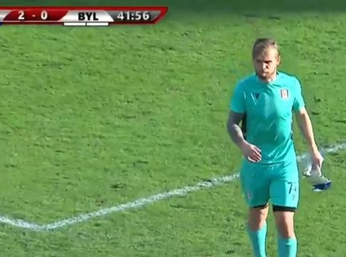 Τερματοφύλακας στην Αλβανία έφυγε από το γήπεδο χωρίς… λόγο (vid)