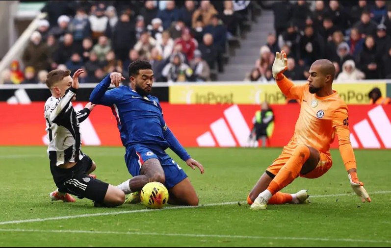 Νιούκαστλ – Τσέλσι 2-2: Ματσάρα χωρίς νικητή στο Σεντ Τζέιμς Παρκ