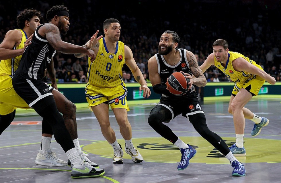 Χαμός στην Παρτιζάν: Άγρια «γιούχα» σε Πεναρόγια, παίκτες και διοίκηση (vids)