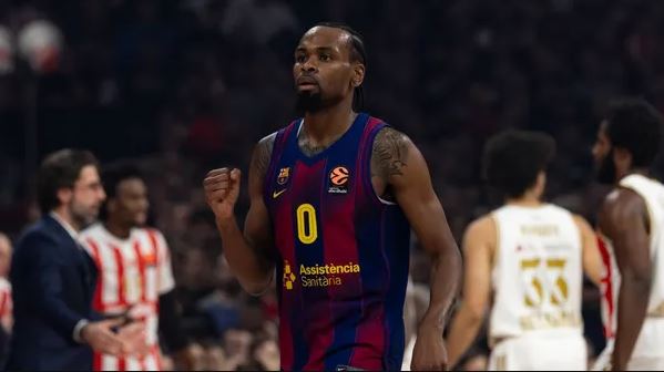 Το μεσαίο δάχτυλο του Πάντερ στους οπαδούς του Ερυθρού και η εξήγηση