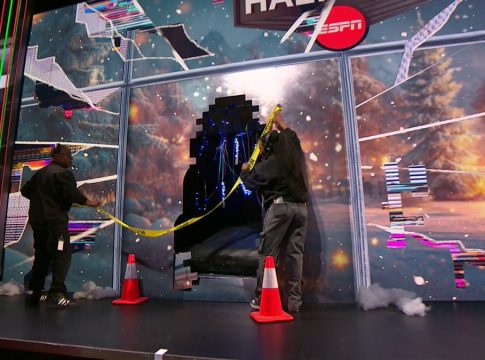 Ο Σακίλ Ο’ Νιλ πέρασε… μέσα από το videowall της εκπομπής Inside the NBA (vid)