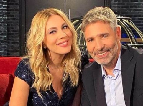 Αποκαλυπτική η Τσιμτσιλή για τον χωρισμό Καρύδη – Αθερίδη: «Μου ήρθε μια πληροφορία σοβαρή!»