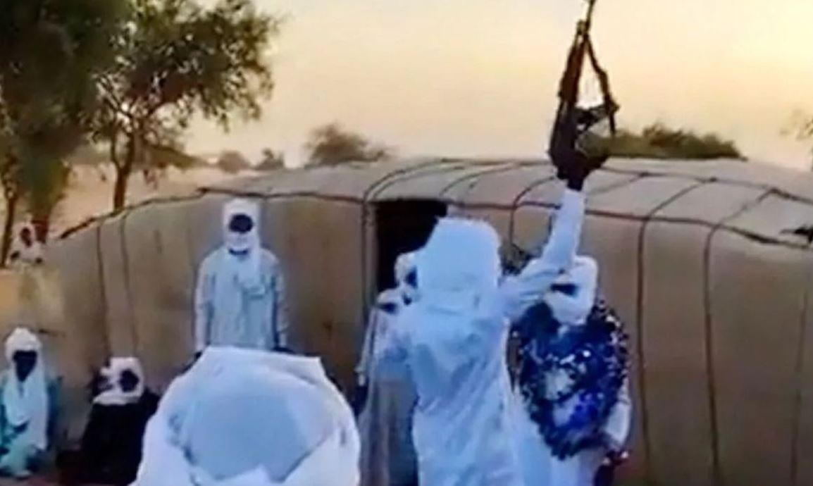 Τραγωδία σε γάμο: Καλεσμένος σκότωσε κατά λάθος τον γαμπρό, ακολούθησε μακελειό με 57 νεκρούς – Βίντεο σοκ!