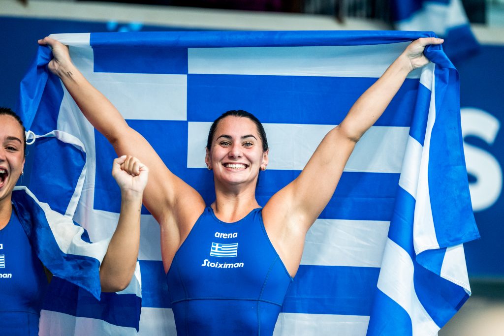 Ποια είναι η Φωτεινή Τριχά του Ολυμπιακού που αναδείχθηκε κορυφαία πολίστρια στον κόσμο (vids)