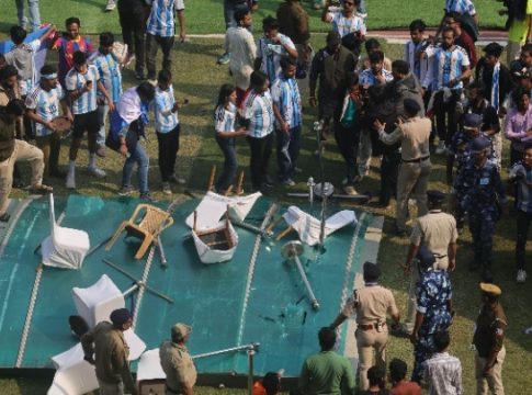 Προφυλακίστηκε ο διοργανωτής της περιοδείας του Λιονέλ Μέσι στην Ινδία μετά τα επεισόδια