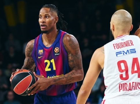 Κλάιμπερν on fire: Η «τρομακτική» εμφάνιση με τα 7/10 τρίποντα κόντρα στον Ολυμπιακό