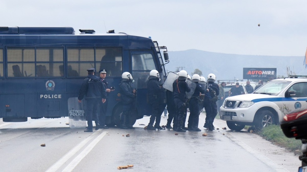Επεισόδια στη Κρήτη: Δύο συλλήψεις στο Ηράκλειο – Δικογραφία για τουλάχιστον 10 άτομα που ταυτοποιήθηκαν στα Χανιά