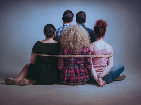 Στο Παρά Πέντε – 20 Χρόνια Μετά: Απόψε, στις 21.00, στο MEGA