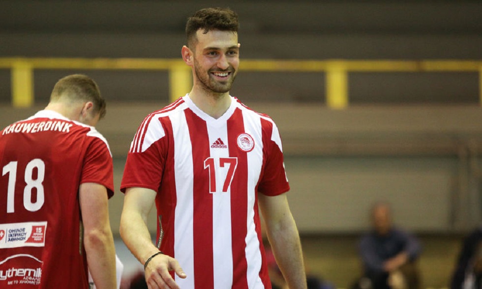 Oλυμπιακός: Επιστρέφει ο Κουμεντάκης