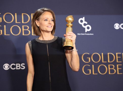 Η Τζόντι Φόστερ αποκαλύπτει ότι «γλύτωσε τη σεξουαλική κακοποίηση στο Χόλιγουντ», επειδή είχε προνομιακή θέση