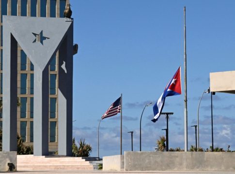 Πού τελειώνει το «Δόγμα Ντονρόε»; – H Κούβα ως ο επόμενος «αδύναμος κρίκος»