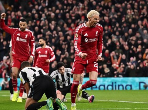 Λίβερπουλ – Νιουκάστλ 4-1: Νίκησε με ανατροπή και ελπίζει για τετράδα