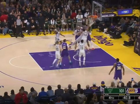 Η τάπα και το κλέψιμο του Αντετοκούνμπο στον Λεμπρόν που έδωσαν τη νίκη στους Μπακς (vid)