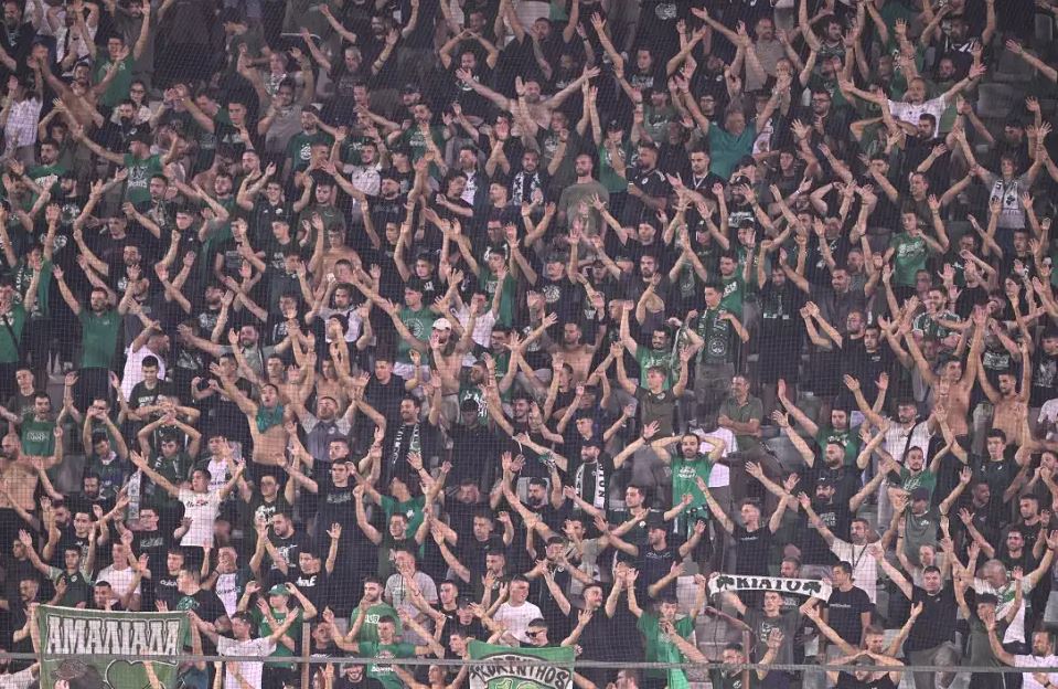 Παναθηναϊκός: Έντονες αποδοκιμασίες από τον κόσμο στο Κορωπί και ισχυρές αστυνομικές δυνάμεις μετά τη βαριά ήττα από την ΑΕΚ
