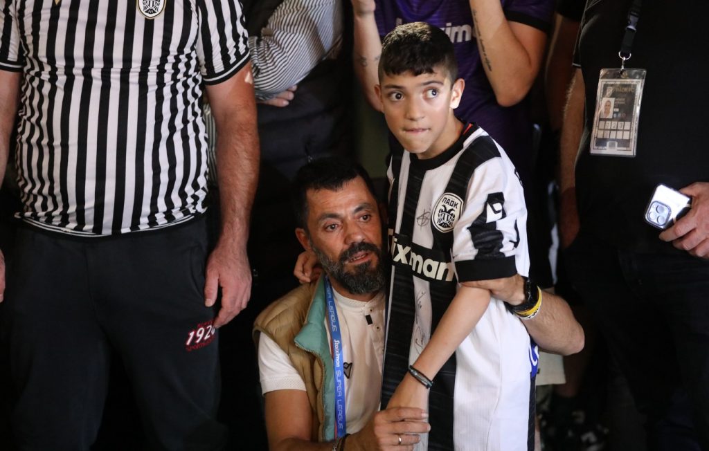 Συγκλονίζει ο μικρός Γιαννάκης για την τραγωδία στη Ρουμανία: «Ο ΠΑΟΚ είναι πρόσωπα, ψυχές»