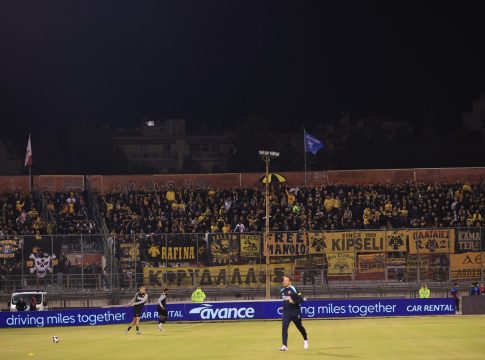 Οι οπαδοί της ΑΕΚ εξαφάνισαν τα εισιτήρια για το ματς με τον Πανσερραϊκό