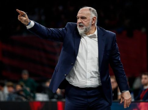 Η «ελεύθερη πτώση» της Εφές σε τουρκικό πρωτάθλημα και Euroleague: Το αρνητικό ρεκόρ του Λάσο στον πάγκο