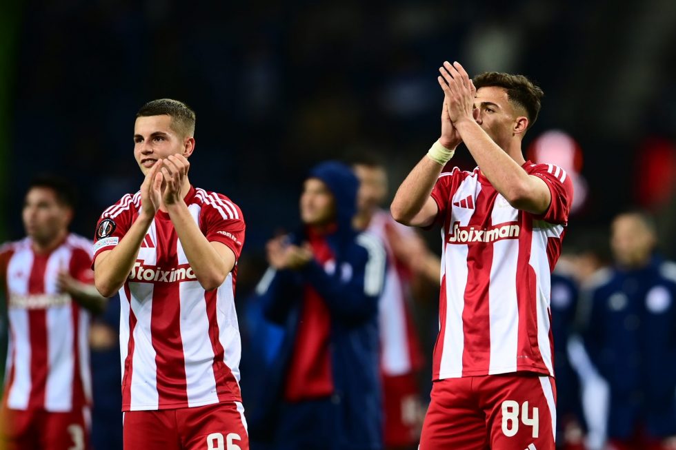 Αποθέωσαν τον Κωστούλα, Τζολάκης και Μουζακίτης