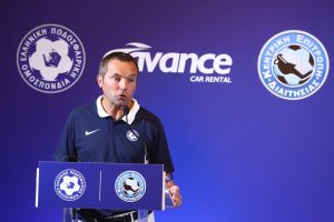 Μονόδρομος η αποπομπή του Λανουά – Μετρά αντίστροφα ο Γάλλος αρχιδιαιτητής και η ΕΠΟ