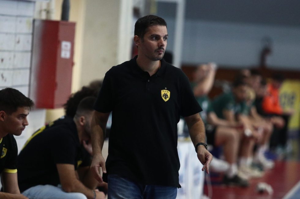 Τέλος ο Ρουί Σίλβα από την ΑΕΚ