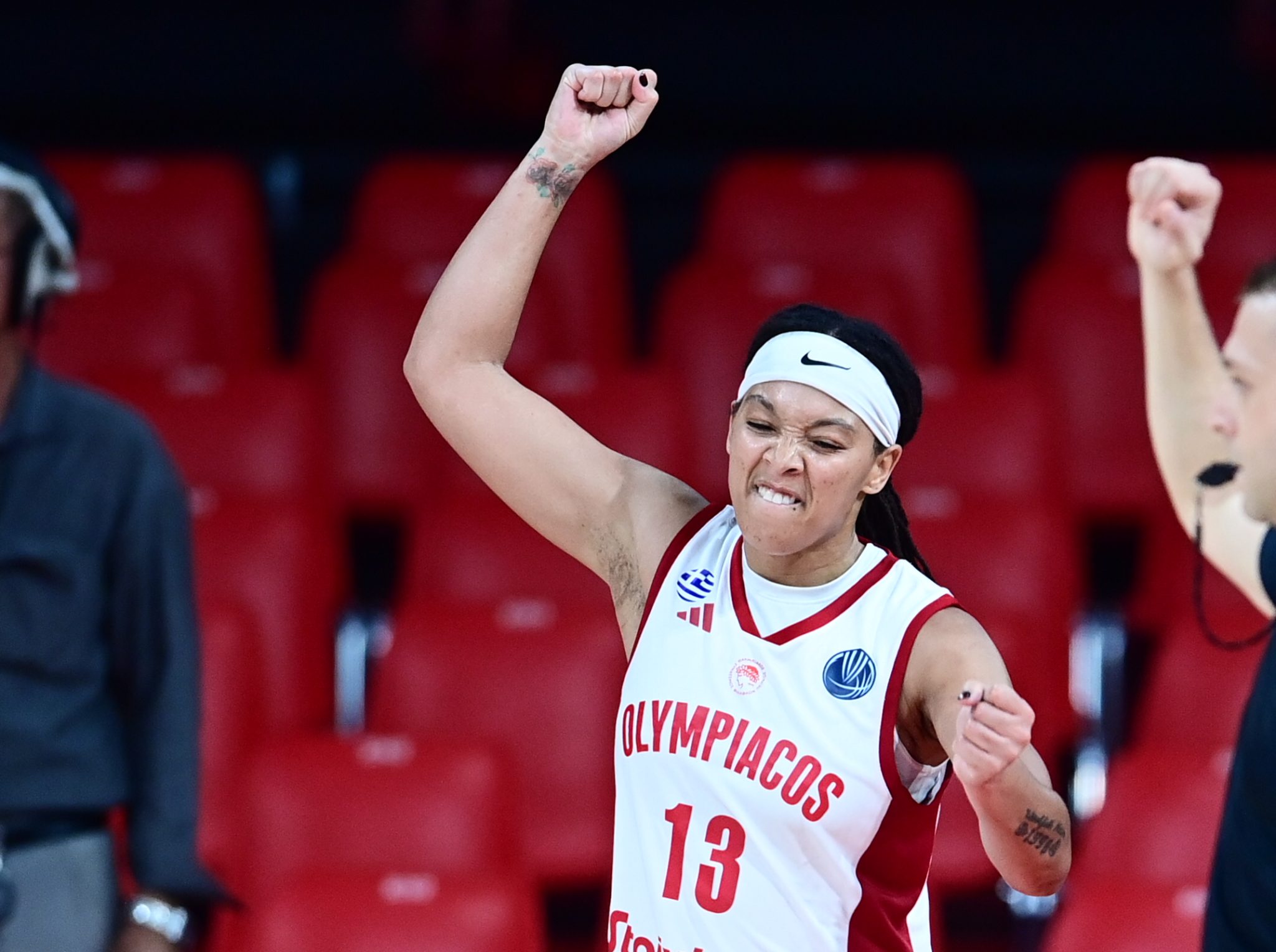 Μεγάλος Διαγωνισμός to10.gr – Δώρο 3 διπλές προσκλήσεις για την αναμέτρηση Ολυμπιακός-Εστουδιάντες