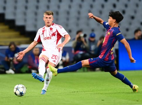 Ο Ντρο Φερνάντεθ ενημέρωσε την Μπαρτσελόνα ότι φεύγει