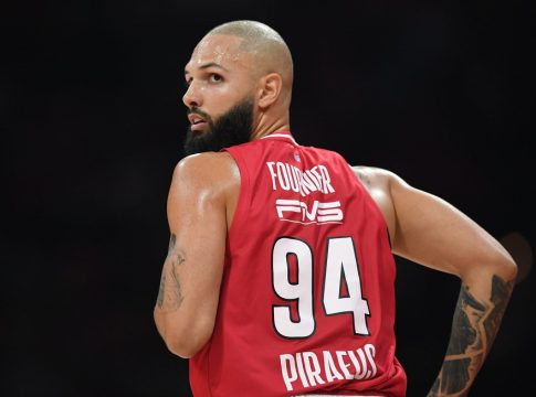 Φενέρμπαχτσε – Ολυμπιακός: Σε ποιο κανάλι παίζει και τι ώρα