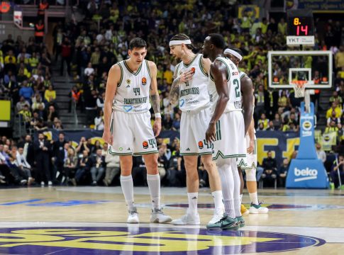 Ο «ντεφορμέ» Μήτογλου, ο Χουάντσο και ο… Χέιζ-Ντέιβις – Τι συμβαίνει στο «4» και γιατί ψάχνει υπέρβαση ο Παναθηναϊκός