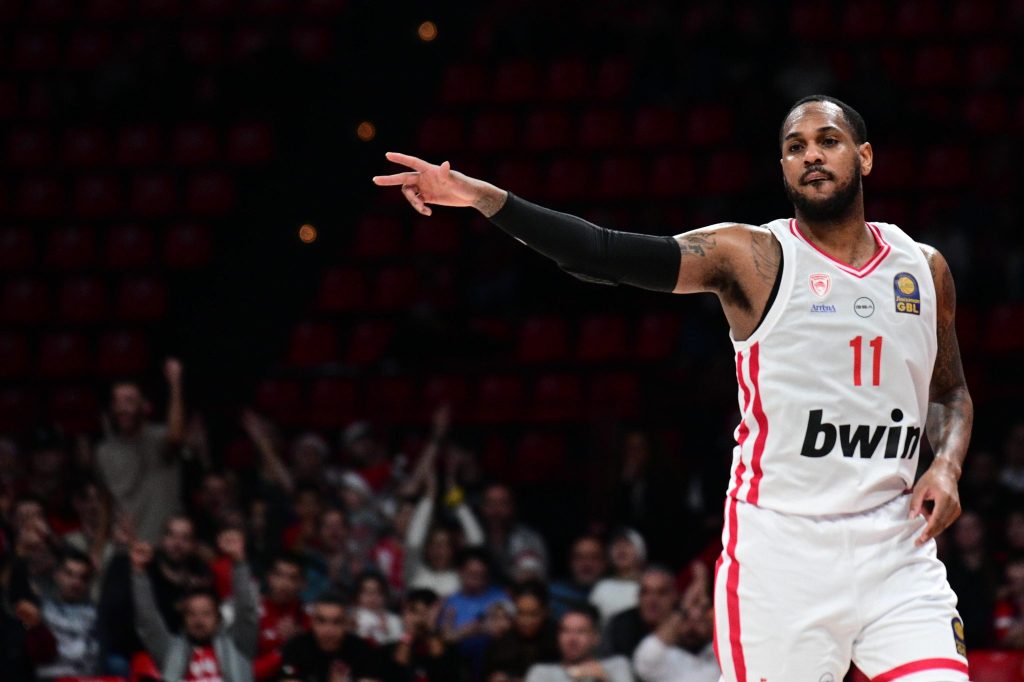 Ολυμπιακός: «Τρελαμένος» ο Μόρις με τον Βεζένκοφ!