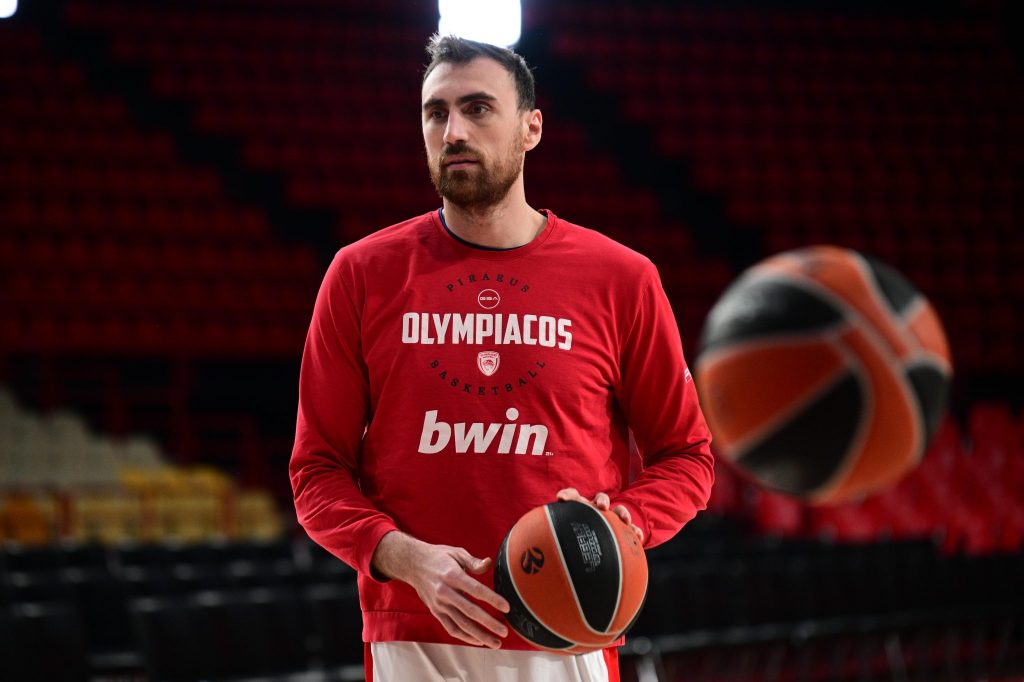 Ποια είναι η κατάσταση των τραυματιών Μιλουτίνοφ και Γουόρντ