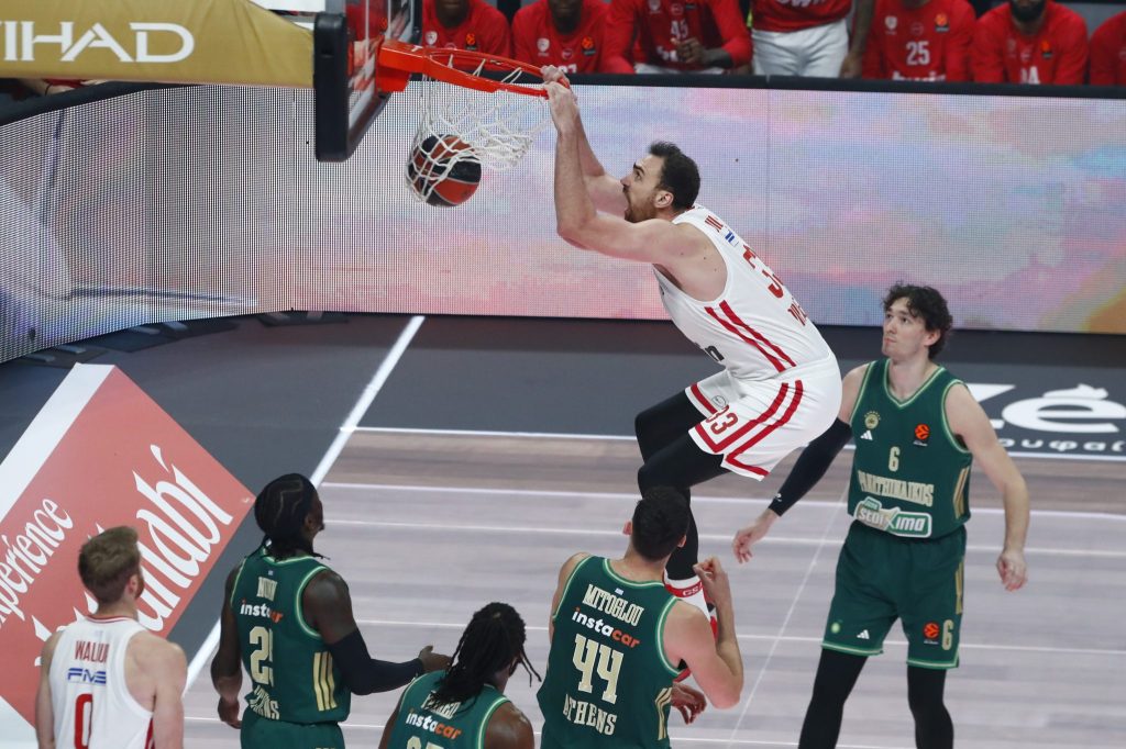 Το απόλυτο βαρόμετρο: Τι κάνει ο Ολυμπιακός με και χωρίς Μιλουτίνοφ στα παιχνίδια του στη Euroleague (pic, vids)