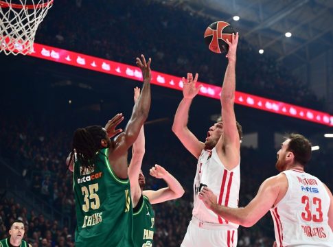 Αέρας και σιωπή στο ΟΑΚΑ: Με +15 ο Ολυμπιακός στην Α’ περίοδο