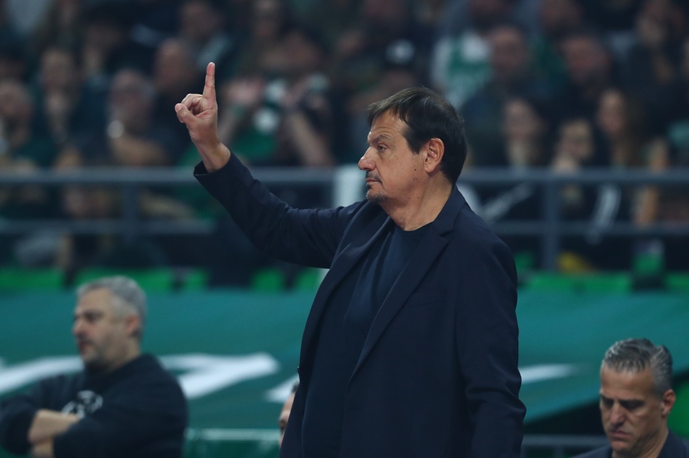 Αταμάν: «Μετά από τόσες ήττες κόντρα στον Ολυμπιακό, κάποιοι παίκτες φοβούνται να παίξουν – Δεν ξέρω πώς θα αλλάξει αυτή η κατάσταση»