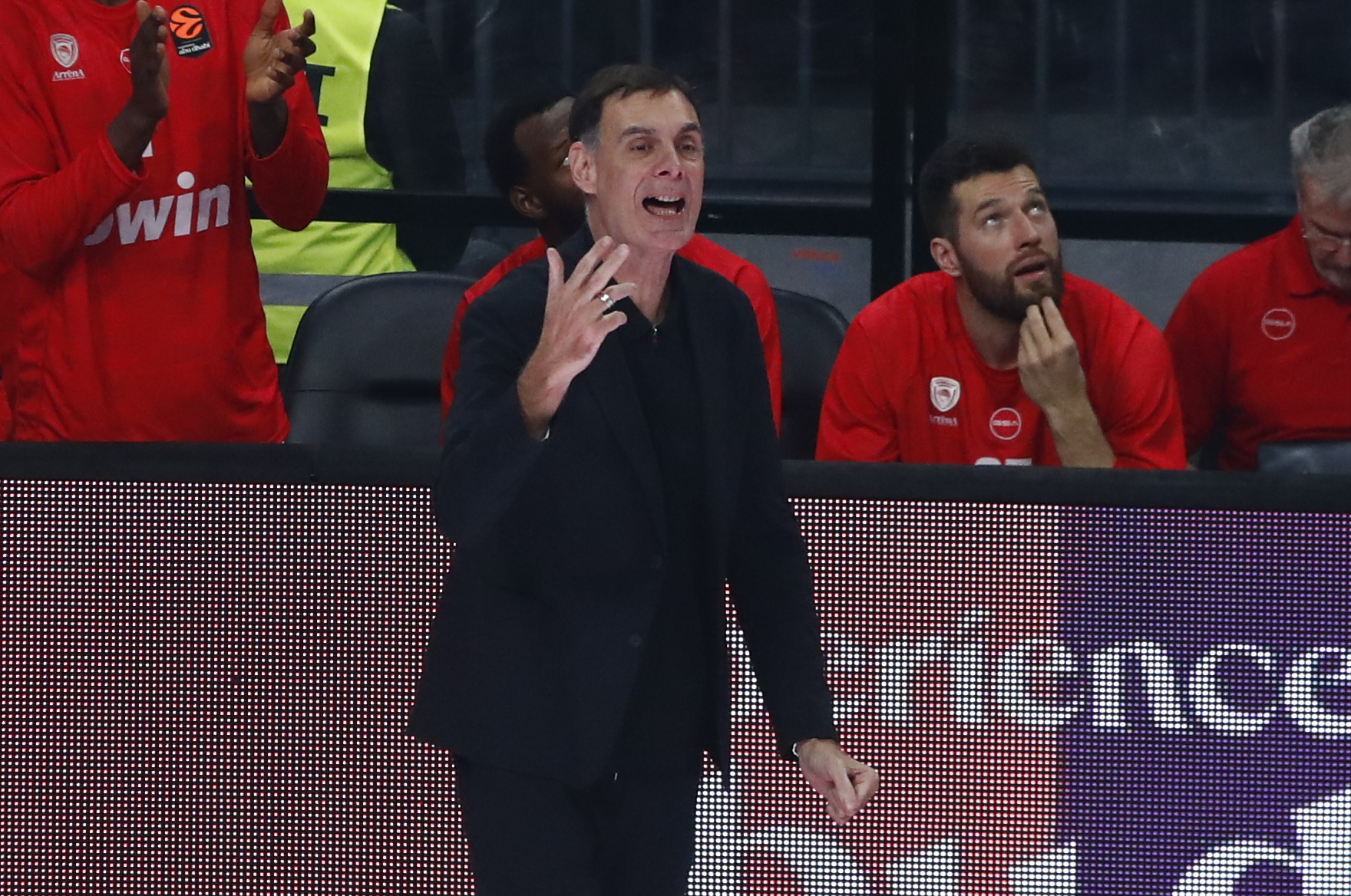 Μπαρτζώκας: «Μια μεγάλη νίκη για τους φιλάθλους μας»