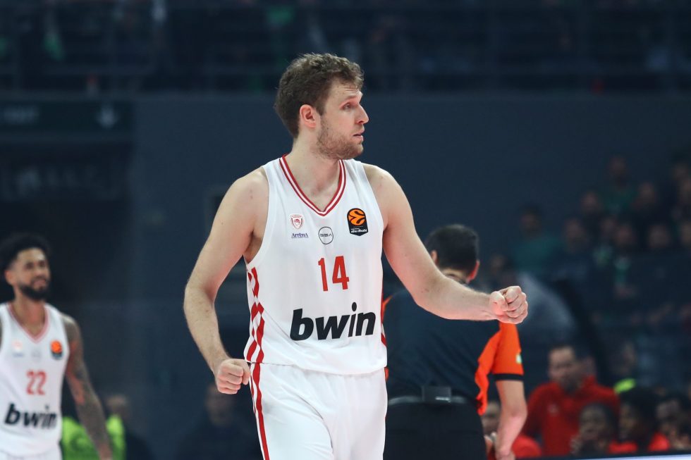 ΟΛΥΜΠΙΑΚΟΣ – ΜΠΑΓΕΡΝ ΜΟΝΑΧΟΥ Live Streaming