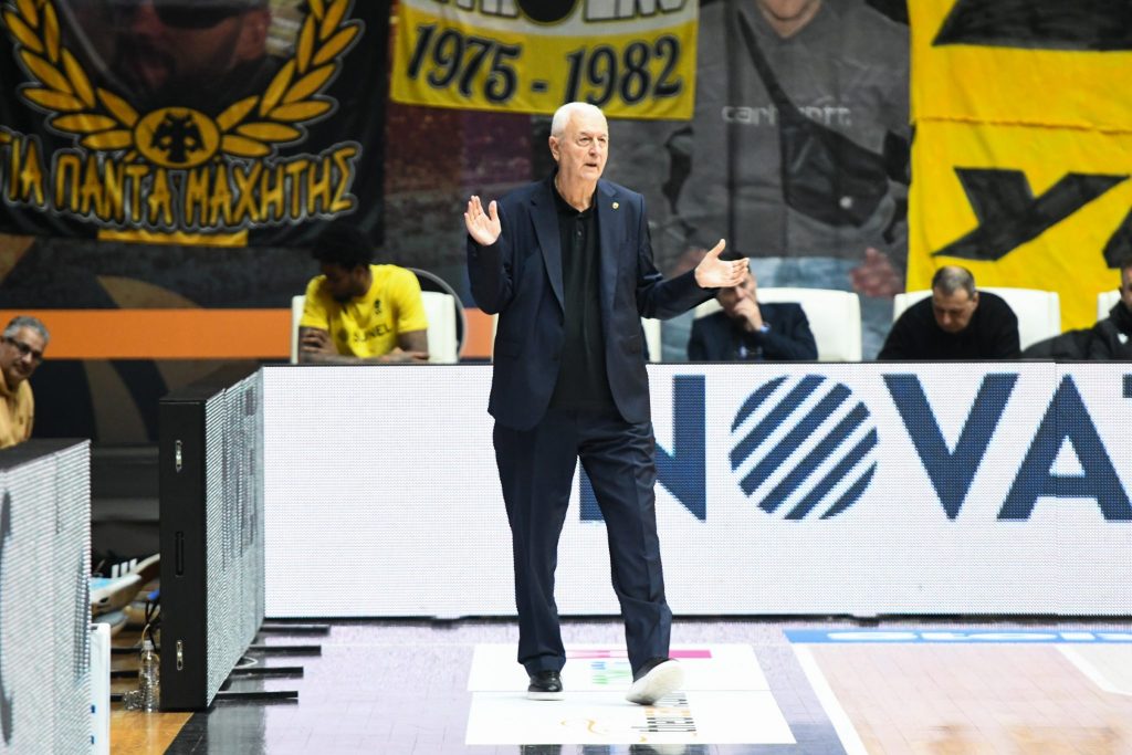 Σάκοτα: «Προετοιμάσαμε όσο μπορούσαμε ψυχολογικά την ομάδα για να αντέξουμε τις απουσίες»