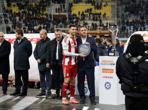 MVP του Betsson Super Cup ο Καλογερόπουλος: «Ευχαριστούμε πολύ για τη στήριξη, πάμε Ολυμπιακός!» (vid)