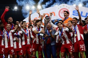 Ολυμπιακός: Συλλέκτης τίτλων με παιδιά από τα σπλάχνα του