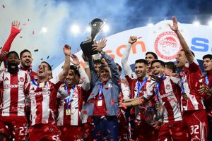 Ο Μεντιλίμπαρ γράφει ιστορία με τον ΠΑΟΚ: Conference League, νταμπλ, Super Cup και 100 ματς στον πάγκο του Ολυμπιακού (vids)