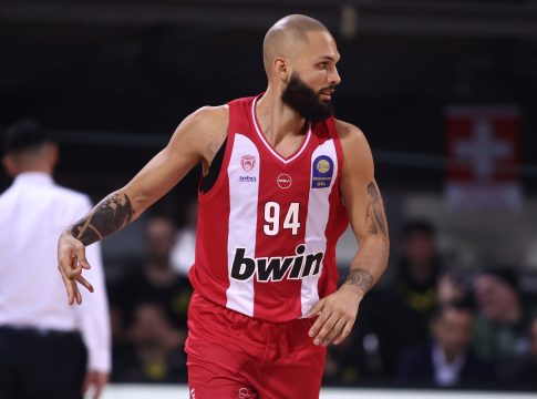 Άρης Betsson – Ολυμπιακός 84-95: Ζορίστηκαν αλλά έκαναν το 12/12 οι «ερυθρόλευκοι»