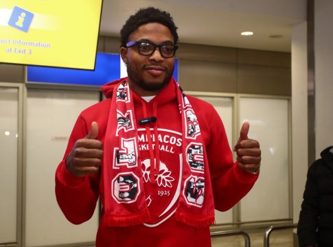 Ο Τζόουνς φέρνει νέα δεδομένα στη ρακέτα του Ολυμπιακού