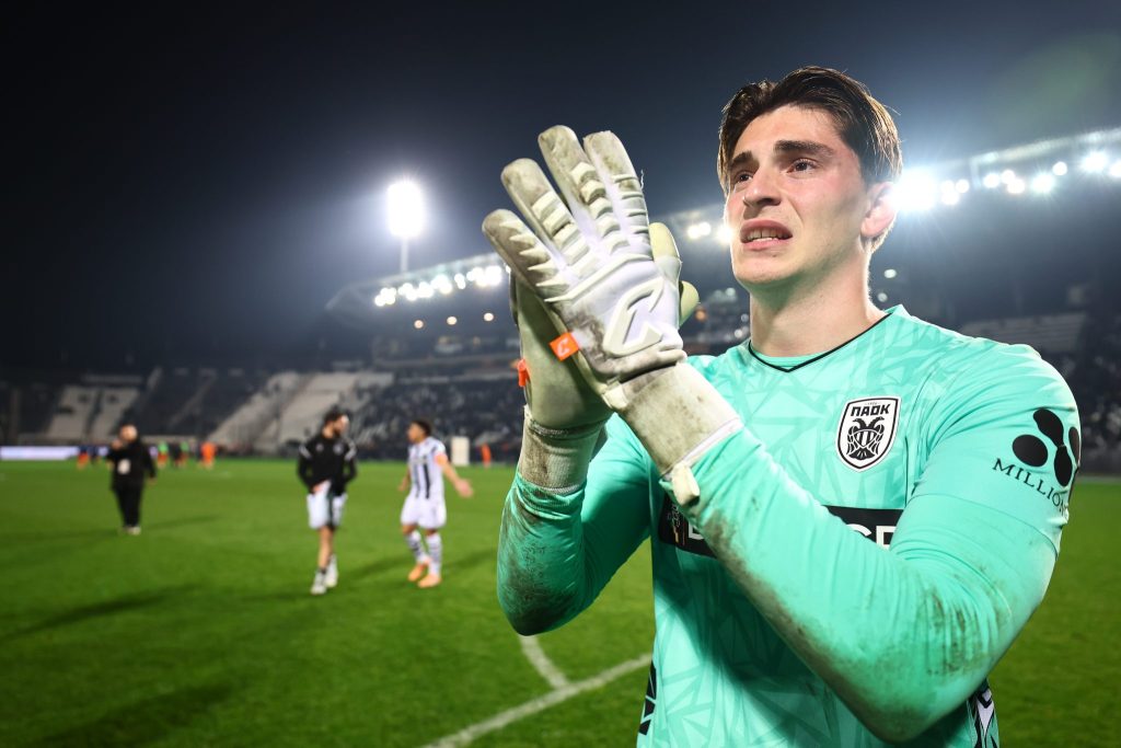 Η διαδικασία των πέναλτι στην Τούμπα και η μεγάλη επέμβαση του Μοναστηρλή (vid)