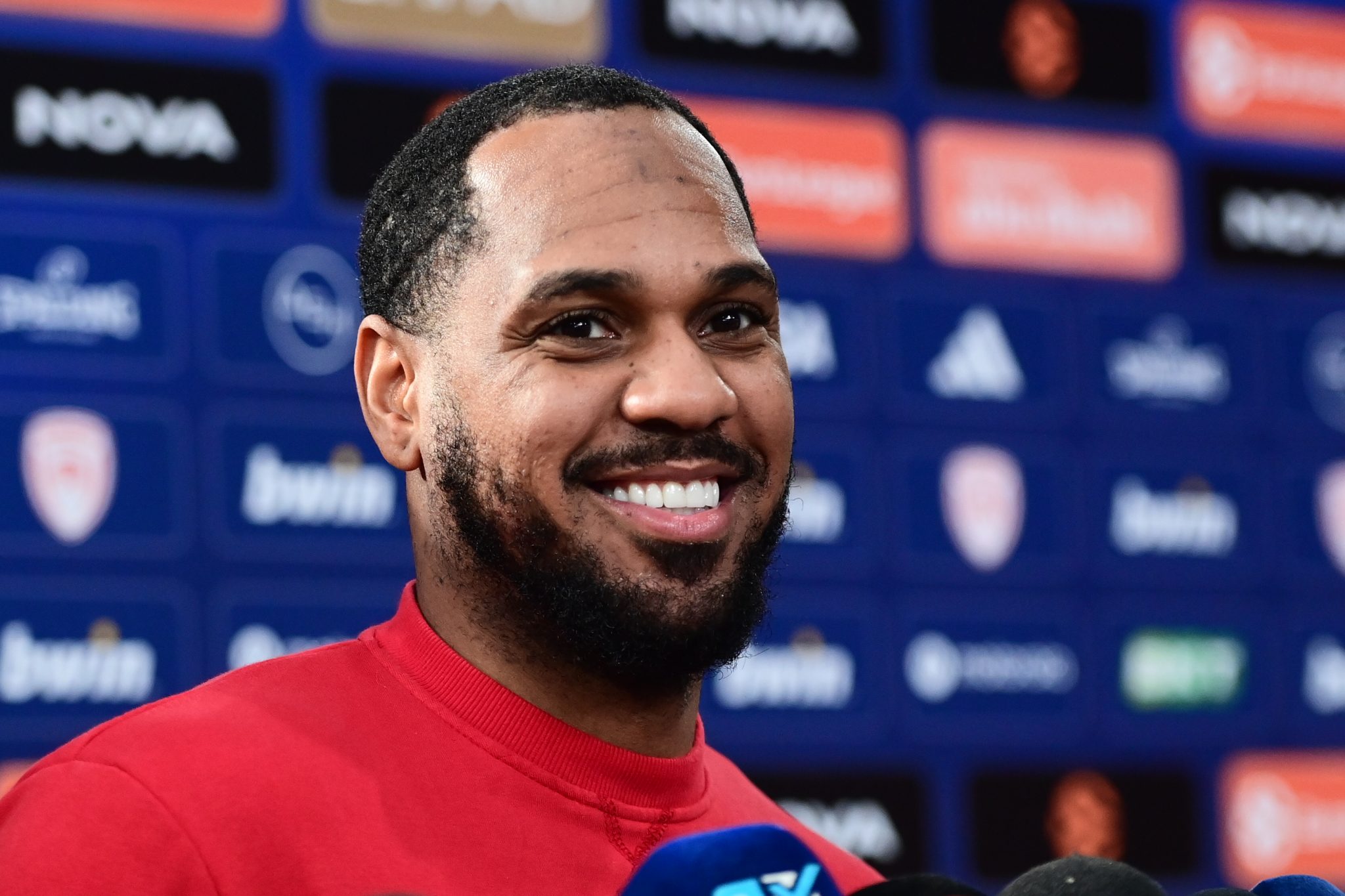 Μόντε Μόρις: «Προσπαθώ να βελτιώνομαι καθημερινά – Θέλω να βοηθήσω περισσότερο»