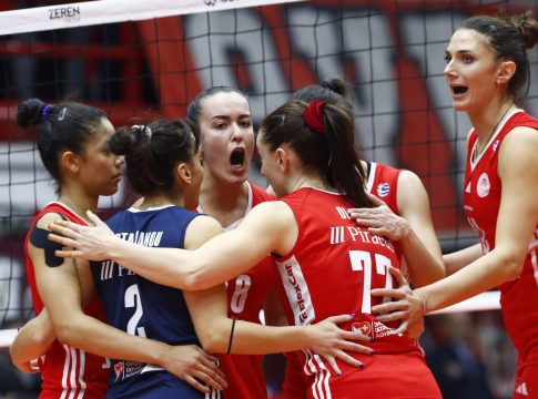 Ολυμπιακός – Ζελέζνιτσαρ 3-1: Ανατροπή και «καθαρή» νίκη για τις Ερυθρόλευκες