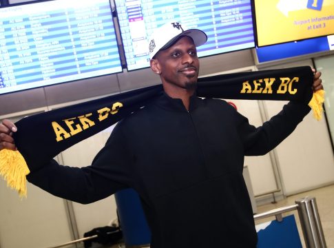 Πρώτη προπόνηση για Νάναλι στην ΑΕΚ (vid)