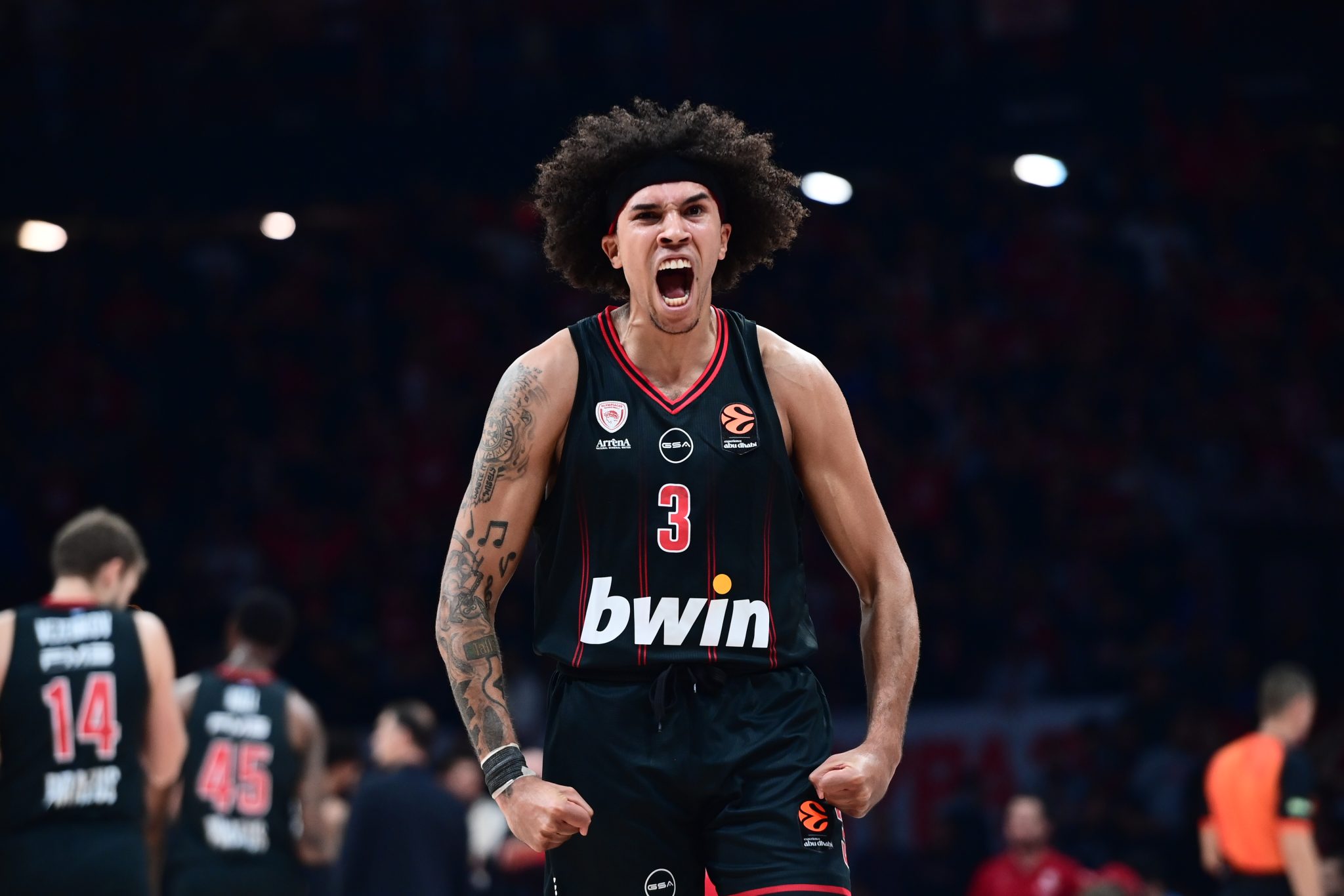 Ο… πολυδιάστατος Τάισον Γουόρντ «διέλυσε» τη στατιστική: Έκανε απίθανο triple-double στη Ρόδο! (pics,vids)