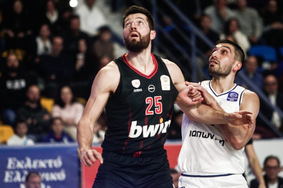 Αδιανόητος Πίτερς, έκανε ρεκόρ καριέρας στην Ευρώπη (vid)