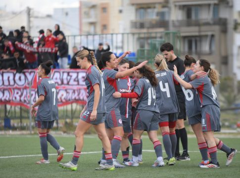 Πυθαγόρας Περάματος – Ολυμπιακός 0-10: Άνετο μεσημέρι και συνεχίζει με το απόλυτο