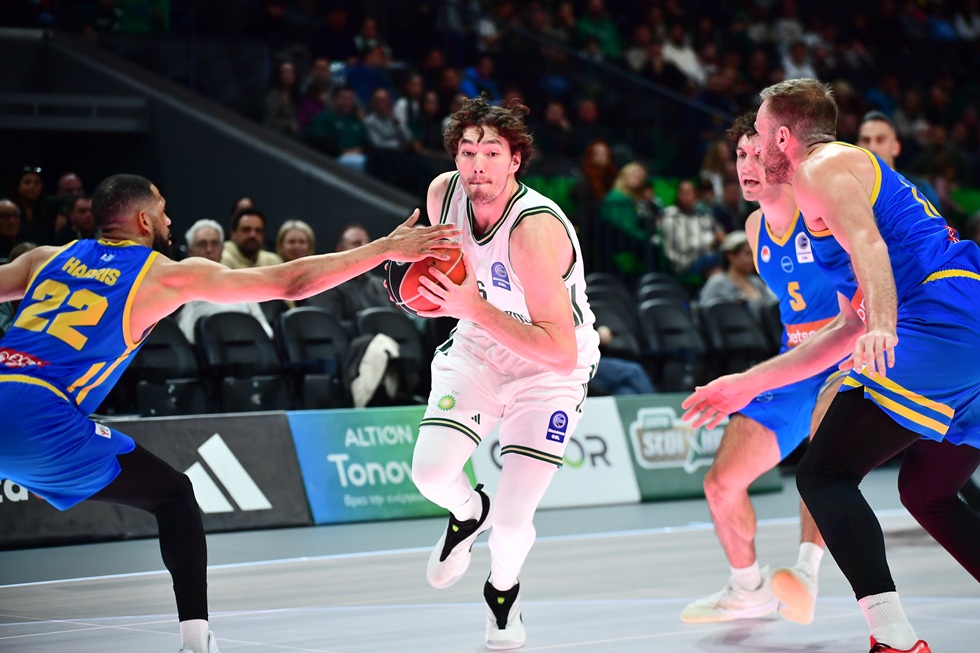 Όσμαν: «Είχαμε μια δύσκολη εβδομάδα, αλλά επικεντρωνόμαστε στην Μπάγερν»